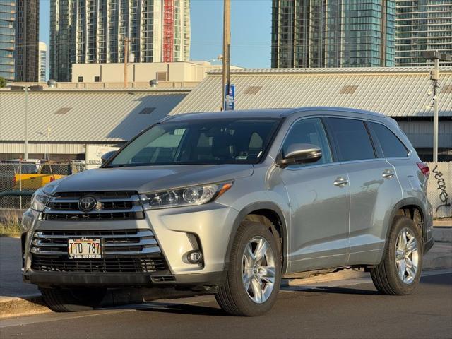 used 2019 Toyota Highlander car, priced at $27,995