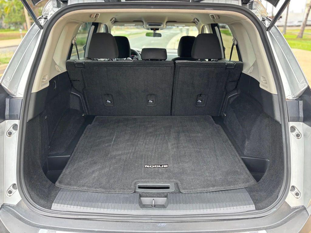 used 2022 Nissan Rogue car, priced at $22,995