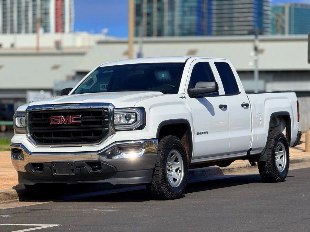 used 2018 GMC Sierra 1500 car, priced at $21,995
