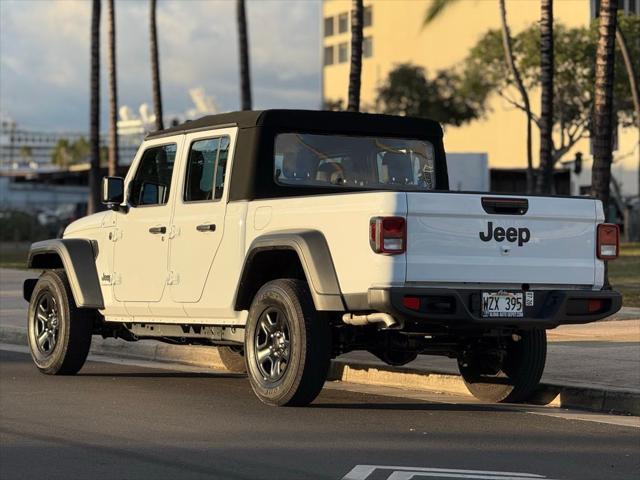 used 2024 Jeep Gladiator car, priced at $41,495