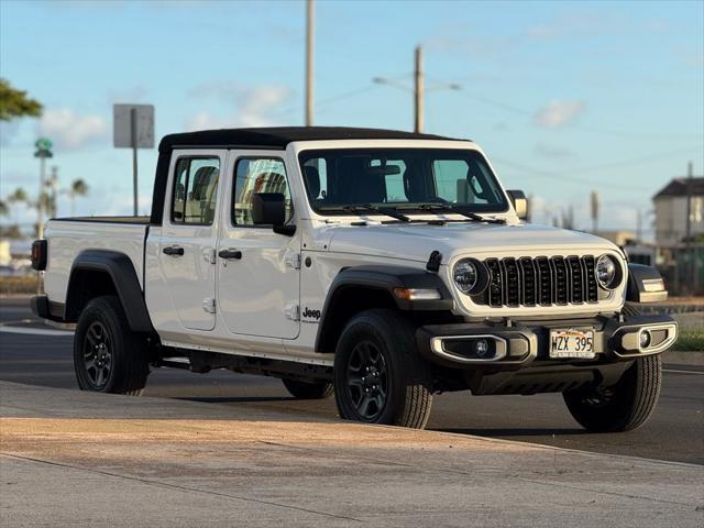 used 2024 Jeep Gladiator car, priced at $41,495