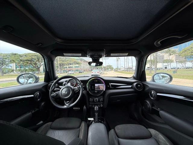 used 2019 MINI Hardtop car, priced at $23,995