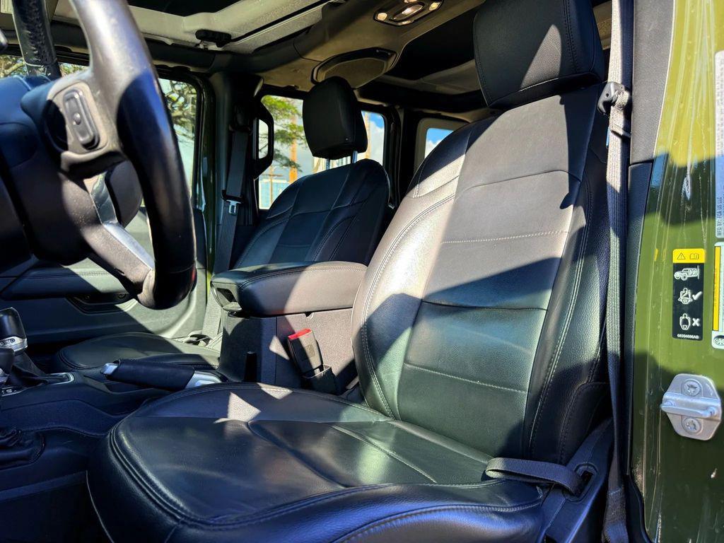 used 2021 Jeep Wrangler Unlimited car, priced at $29,495