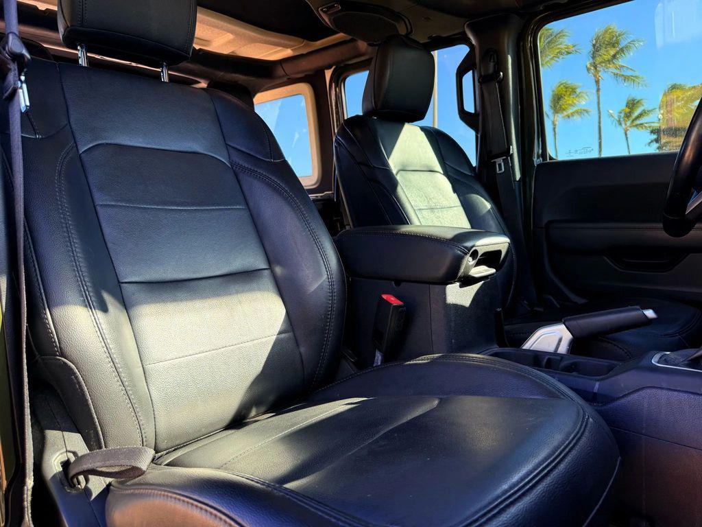 used 2021 Jeep Wrangler Unlimited car, priced at $29,495