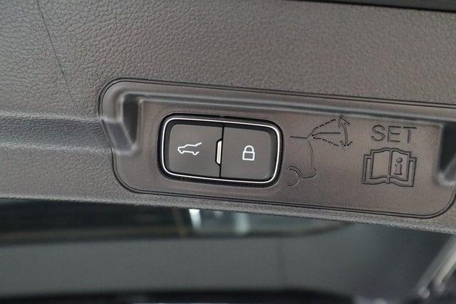 used 2022 Ford Explorer car, priced at $24,950