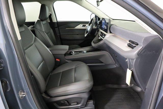 new 2025 Ford Explorer car, priced at $45,085