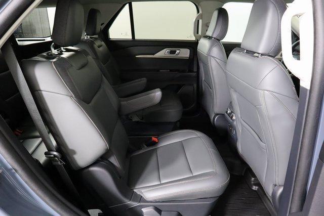 new 2025 Ford Explorer car, priced at $45,085