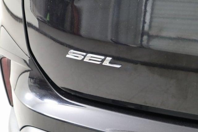 used 2022 Ford Edge car