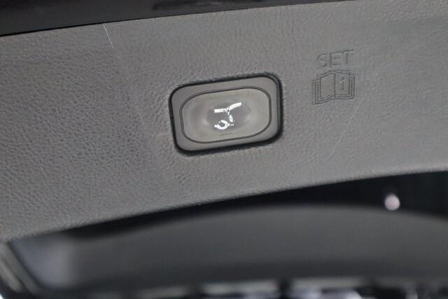 used 2022 Ford Edge car