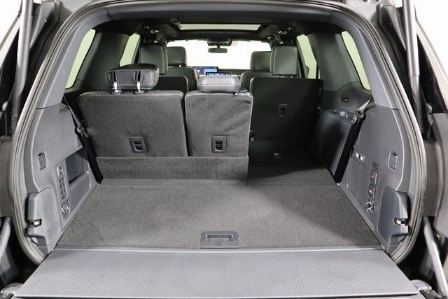 new 2025 Ford Expedition car, priced at $84,235