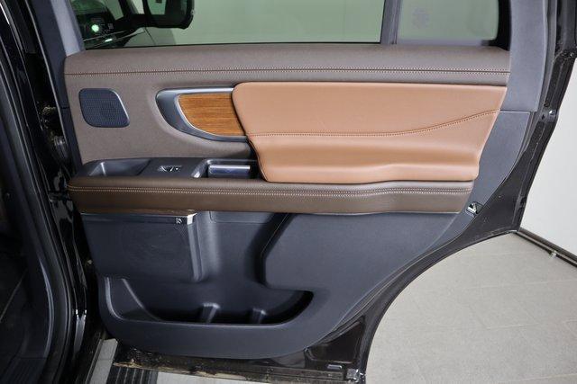new 2025 Ford Expedition car, priced at $85,650