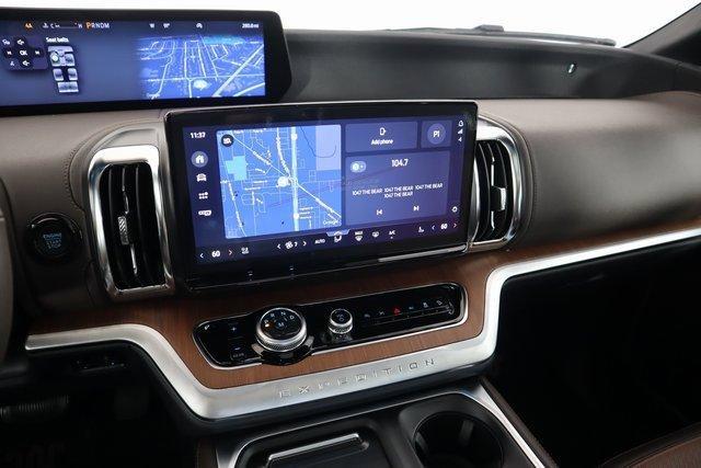 new 2025 Ford Expedition car, priced at $85,650