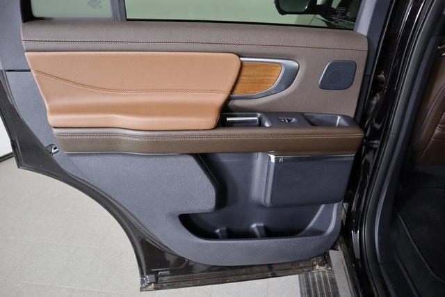 new 2025 Ford Expedition car, priced at $85,650