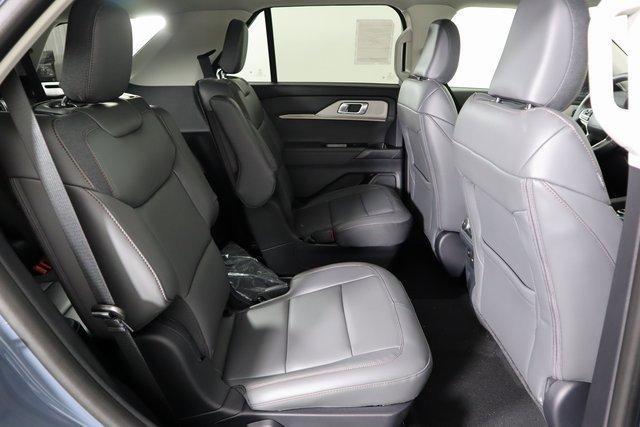 new 2025 Ford Explorer car, priced at $50,010