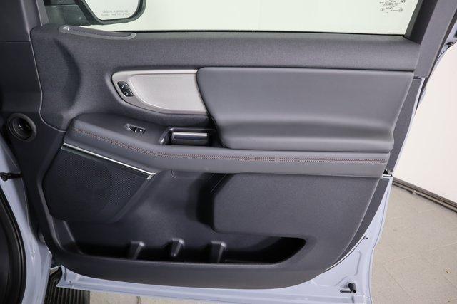 new 2025 Ford Expedition car, priced at $73,340