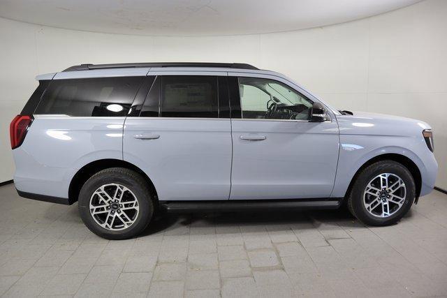 new 2025 Ford Expedition car, priced at $73,340