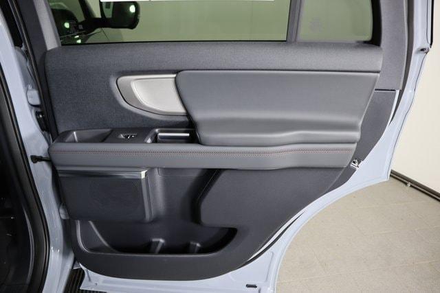 new 2025 Ford Expedition car, priced at $73,340