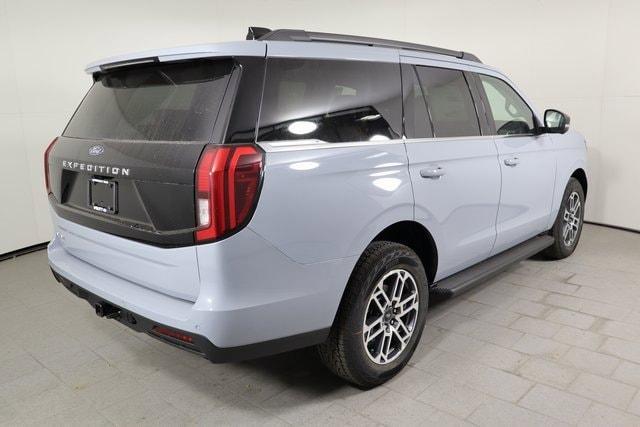 new 2025 Ford Expedition car, priced at $73,340