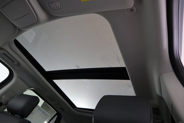 new 2025 Ford Expedition car, priced at $73,340