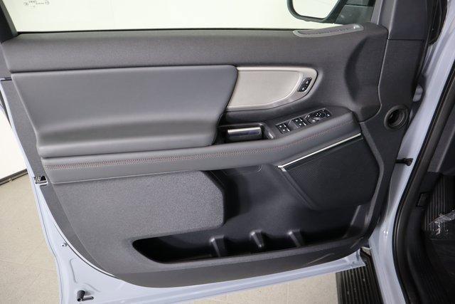 new 2025 Ford Expedition car, priced at $73,340