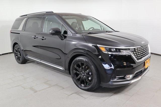 used 2023 Kia Carnival car, priced at $35,950