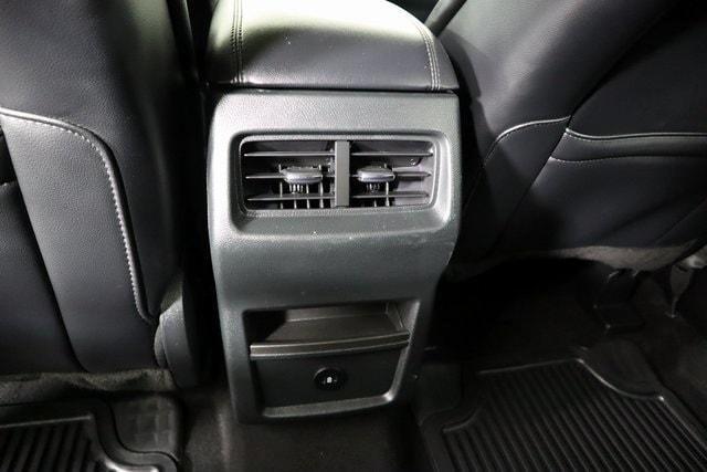 used 2024 Ford Edge car, priced at $27,950