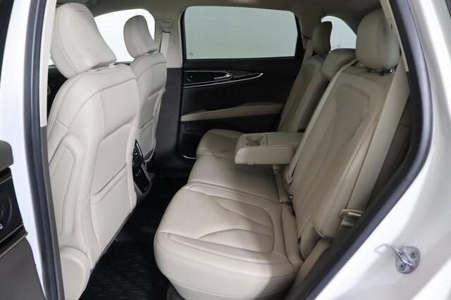 used 2022 Lincoln Nautilus car