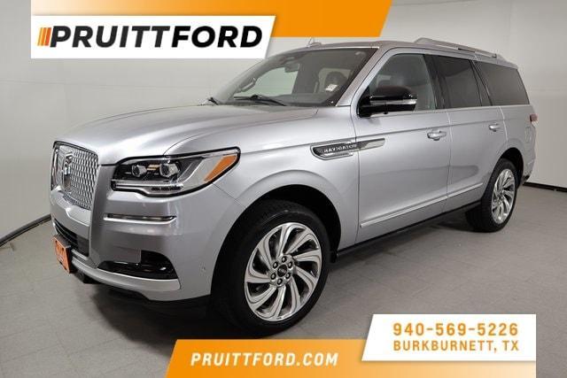 used 2023 Lincoln Navigator car
