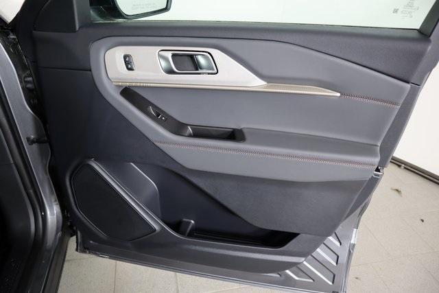 new 2025 Ford Explorer car, priced at $48,205