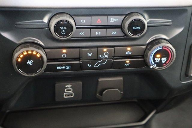 new 2025 Ford F-150 car, priced at $47,610