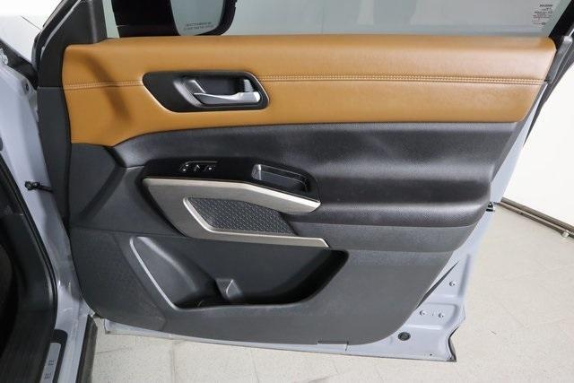used 2023 Nissan Pathfinder car