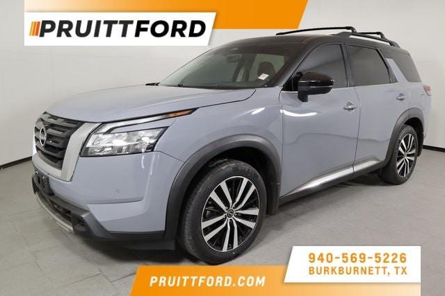 used 2023 Nissan Pathfinder car