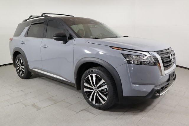 used 2023 Nissan Pathfinder car
