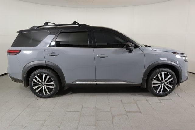 used 2023 Nissan Pathfinder car