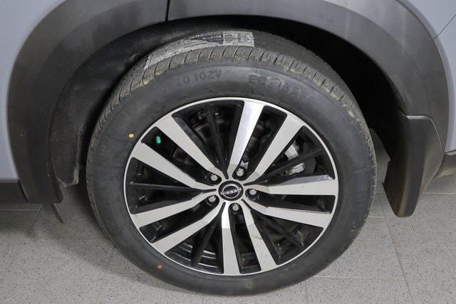 used 2023 Nissan Pathfinder car