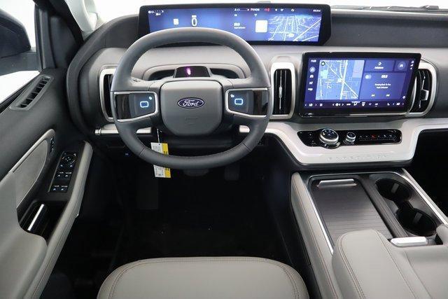 new 2025 Ford Expedition Max car, priced at $71,905