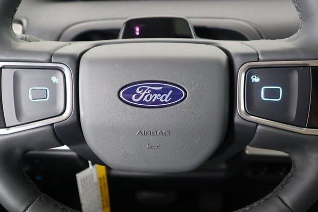 new 2025 Ford Expedition Max car, priced at $71,905