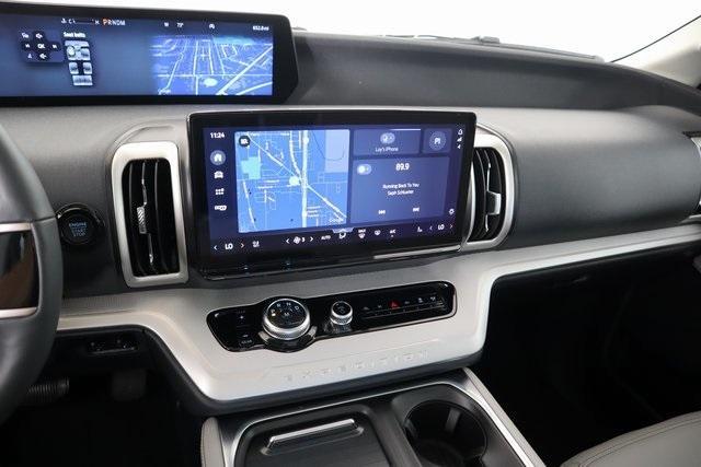 new 2025 Ford Expedition Max car, priced at $71,905