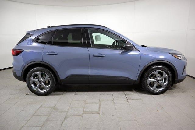 new 2025 Ford Escape car, priced at $33,325