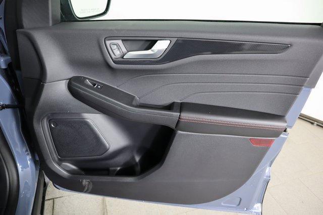 new 2025 Ford Escape car, priced at $33,325