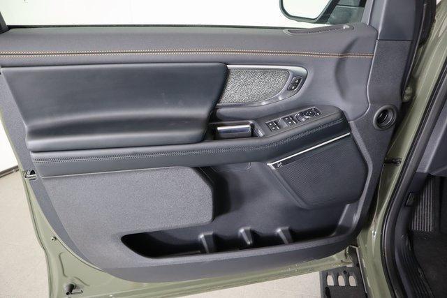 new 2025 Ford Expedition car, priced at $83,545