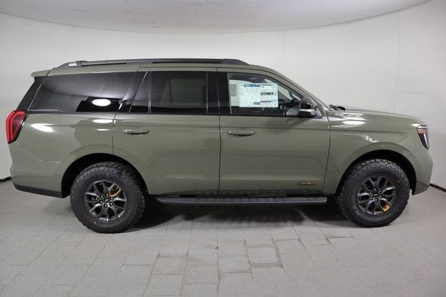new 2025 Ford Expedition car, priced at $83,545
