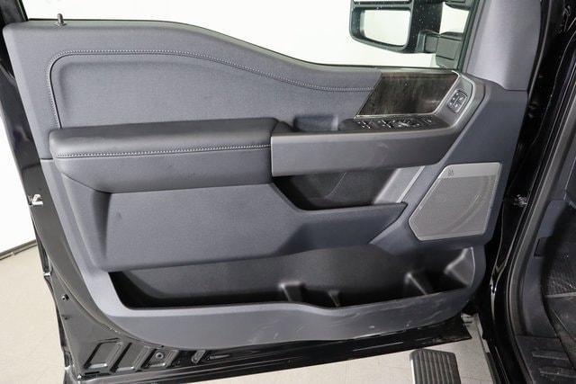 new 2025 Ford F-250 car, priced at $92,085