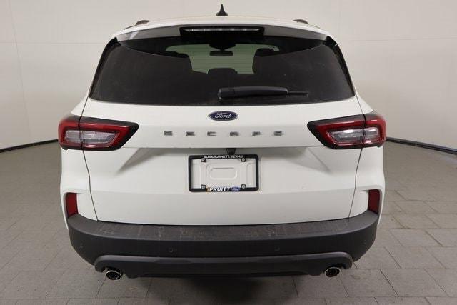 new 2026 Ford Escape car, priced at $36,515