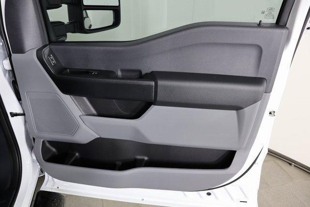 new 2025 Ford F-250 car, priced at $70,070