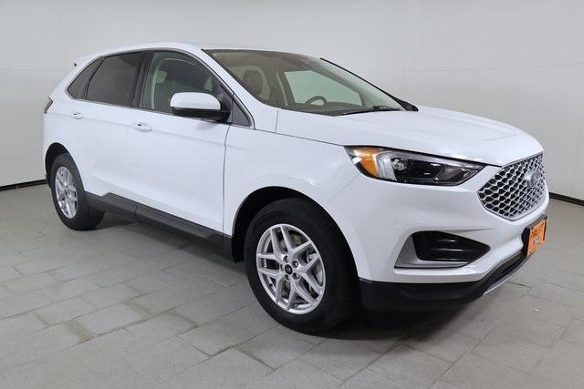 used 2024 Ford Edge car, priced at $23,950