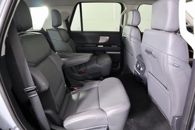 new 2025 Ford Expedition car, priced at $74,085