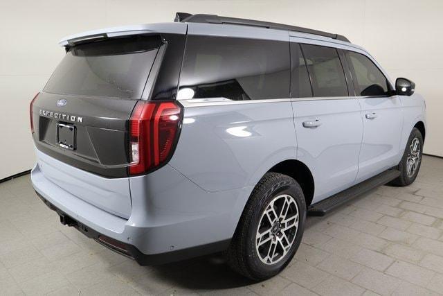 new 2025 Ford Expedition car, priced at $74,085