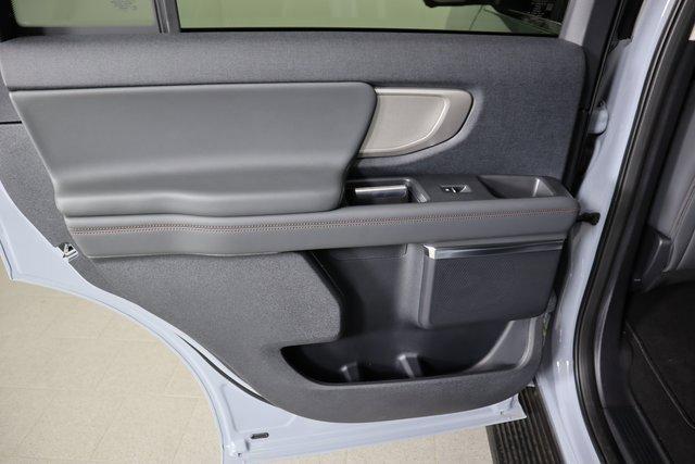 new 2025 Ford Expedition car, priced at $74,085