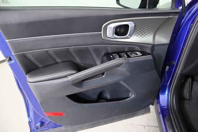 used 2023 Kia Sorento car, priced at $26,750